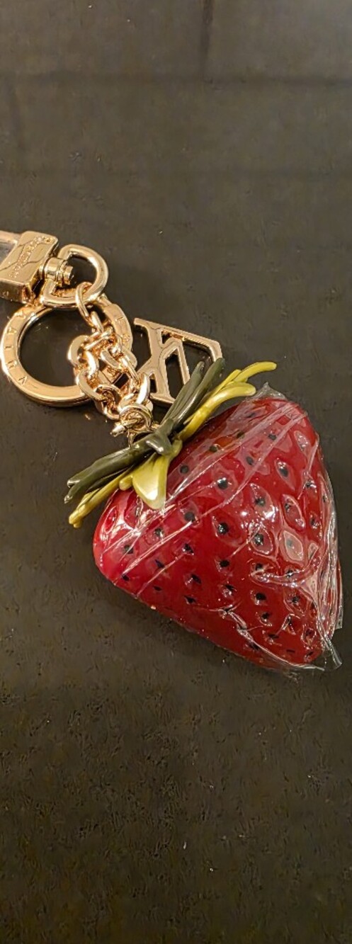 Keychain - Picture 4 of 4